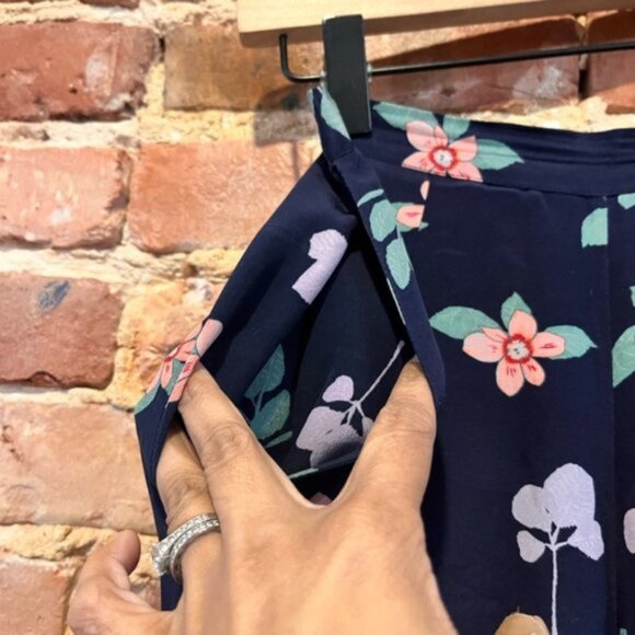 TRYB 100% Silk Floral Culottes Pants Cropped Size Small - Picture 2 of 6